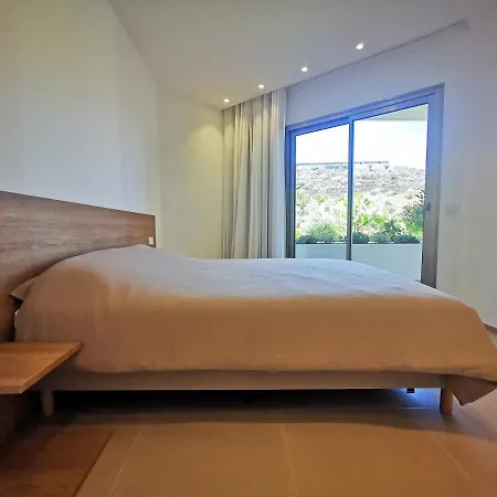 Brand New Surrounded By Tropical Gardens! * Palm-mar