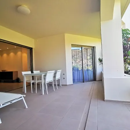 Brand New Surrounded By Tropical Gardens! Apartment